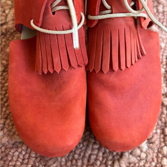 Poppy red Bryr Clogs size 37 - Picture 11 of 13